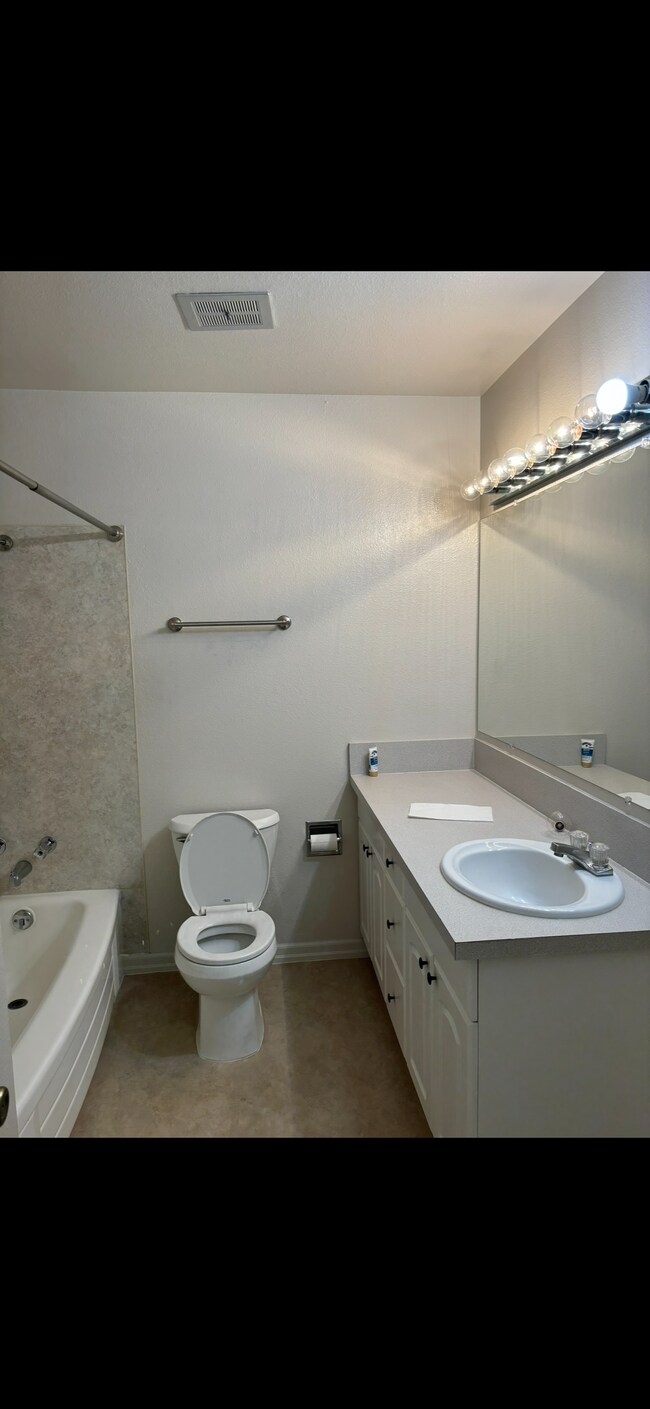 Foto del edificio - 1638 Teresa Way