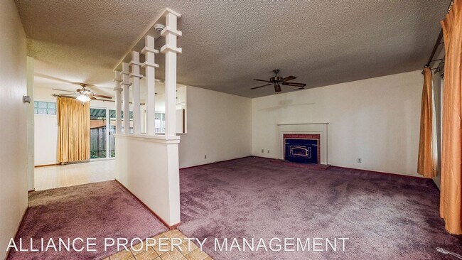 Foto del edificio - 2 br, 2 bath House - 309 Olive Circle