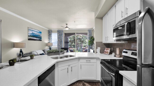 Foto del edificio - Catherine Townhomes