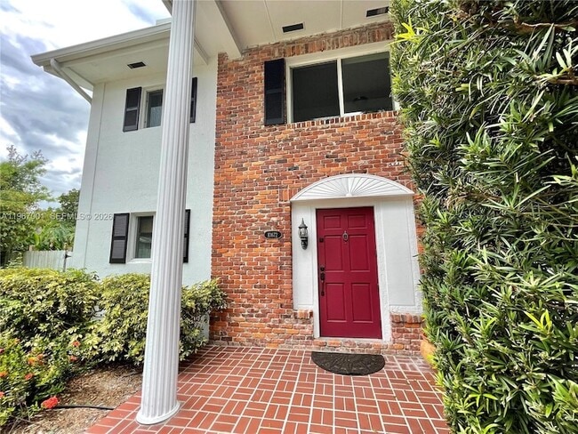 Photo - 10672 SW 77th Ave Townhome