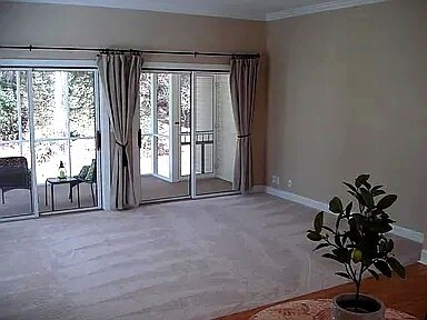 Foto del edificio - 1010 Ariel Ln