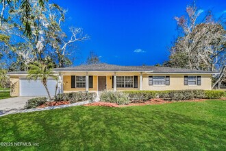 Building Photo - 1113 Grove Park Dr S