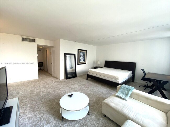 Foto del edificio - 1200 West Ave