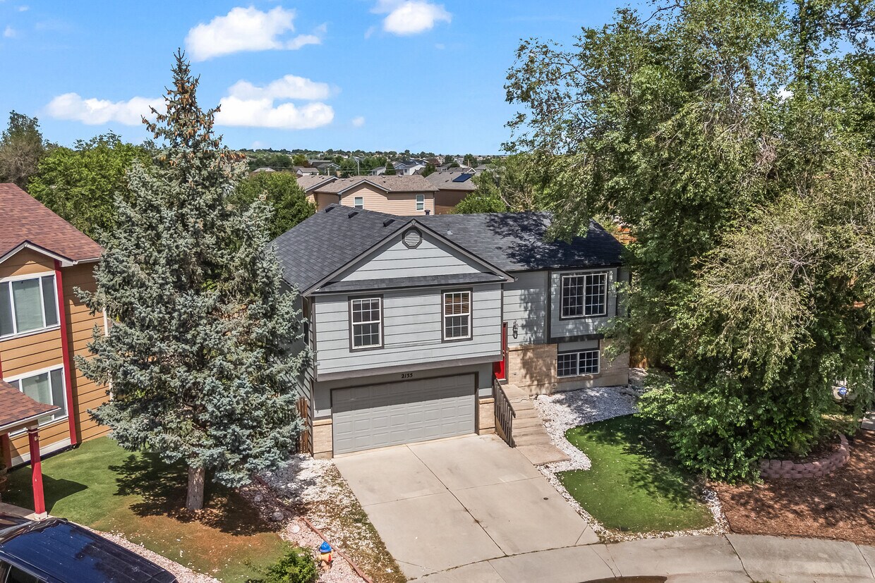 Foto principal - 2155 Woodsong Way