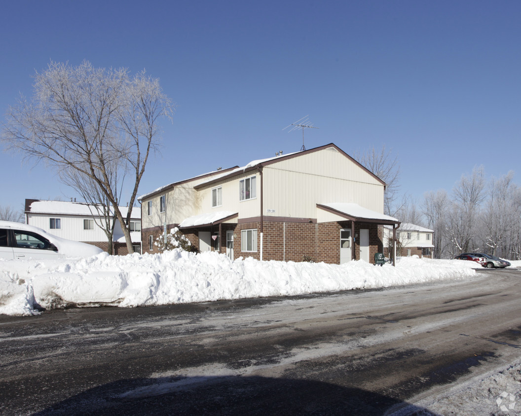 Foto del edificio - Willow Run Apartments