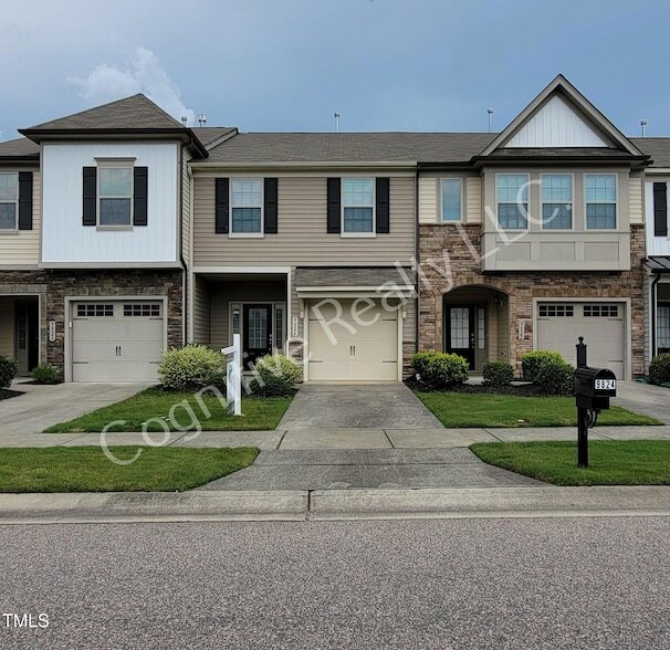 Foto principal - 9824 Precious Stone Dr