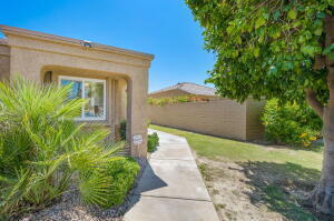 Building Photo - 44715 Monaco Cir