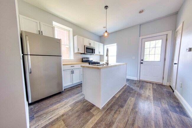 Foto del edificio - 4145 Humphrey St