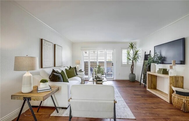 Foto del edificio - 26142 Serrano Ct