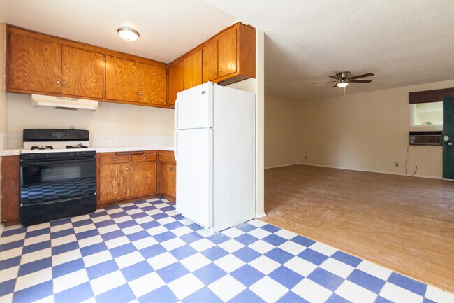 Foto del edificio - 2365 Glendale Blvd