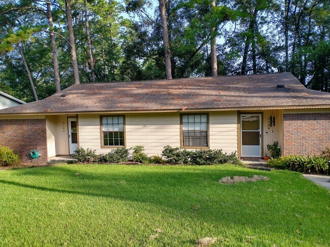 exterior - 2106 Corinne St