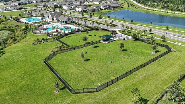 Foto del edificio - 12163 Cattleside Dr