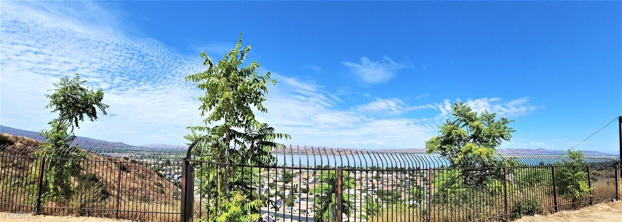 Primary Photo - 1 br, 1.5 bath House - 30700 Ortega Highway