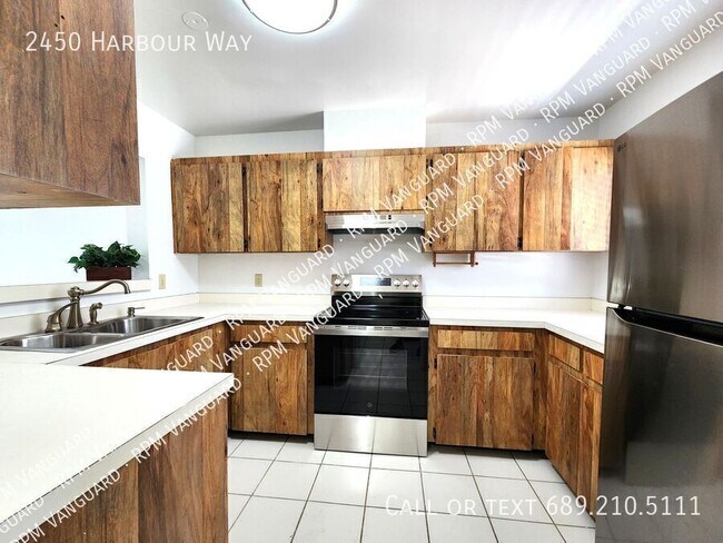 Foto del edificio - 2450 Harbour Way