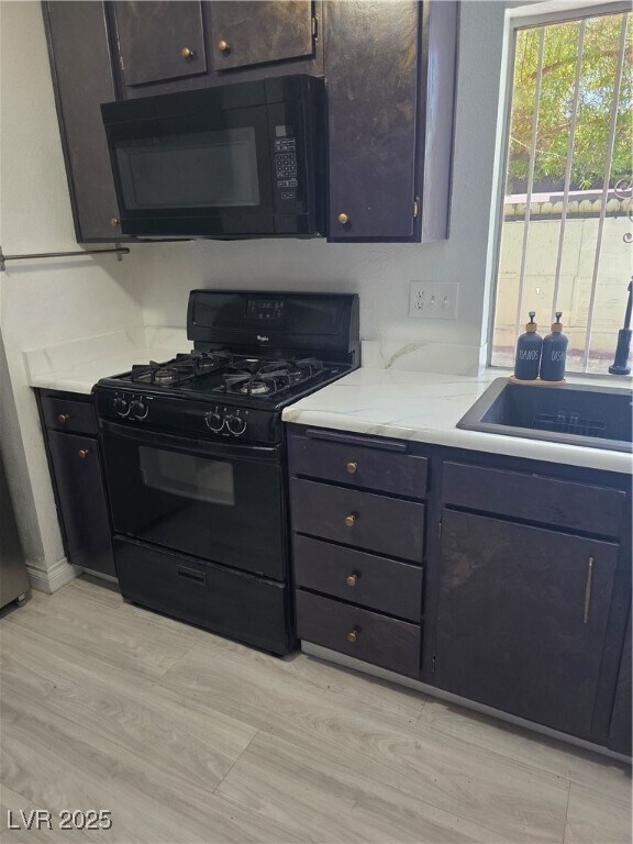 Foto del edificio - 6118 Meadow Haven Ln