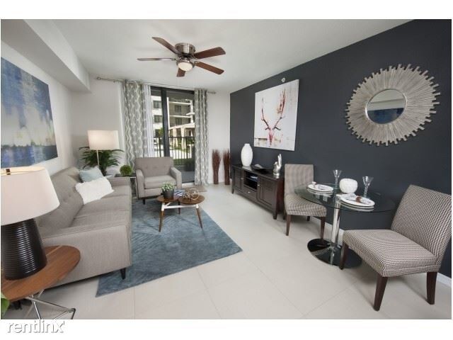 Foto del edificio - 2 br, 2 bath  - 1900 Ludlam Rd