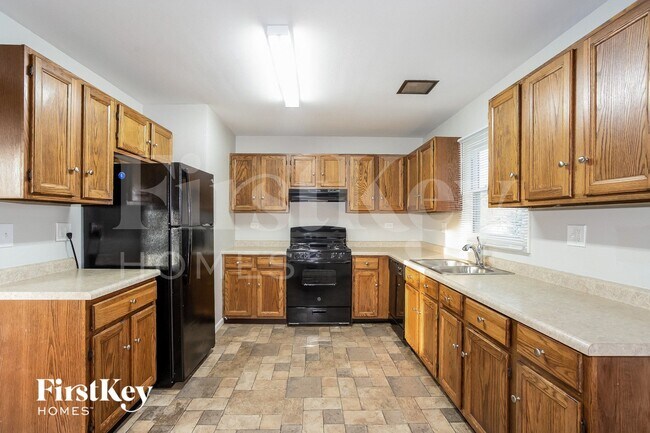 Foto del edificio - 565 Franklin Ave