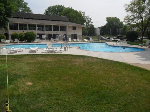 Foto del edificio - 10840 Rockford Road Unit 202