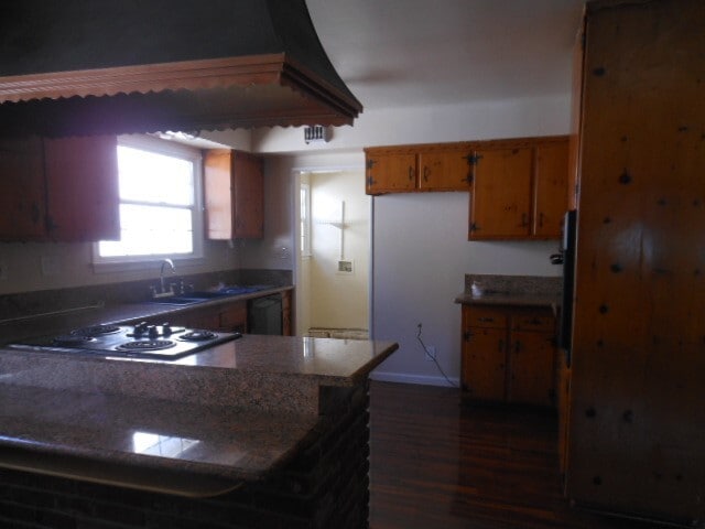 Kitchen - 8607 Delco Ave