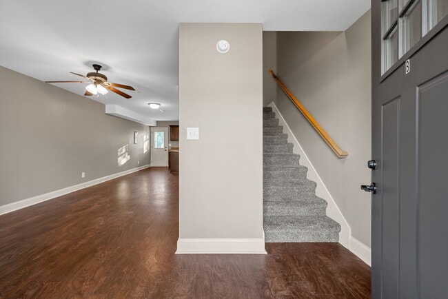 Building Photo - 1769 Spring Water Dr