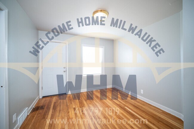 Building Photo - AVAILABLE NOW! Welcome to this Beautiful 2...