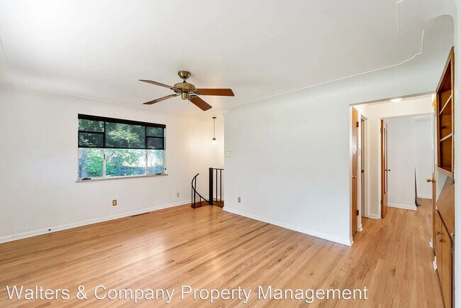 Foto del edificio - 2043 Meade St