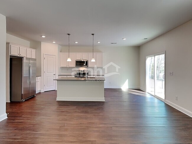 Foto del edificio - 630 Rivermist Dr