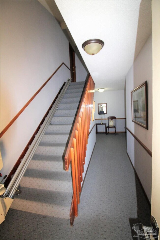 Building Photo - 4831 E Olive Rd