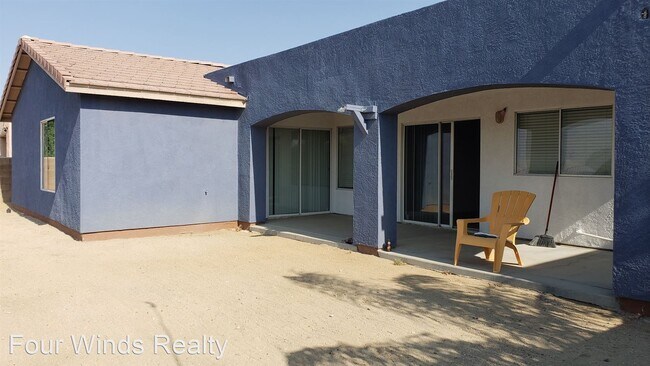 Foto del edificio - 4 br, 2 bath House - 66629 12TH ST