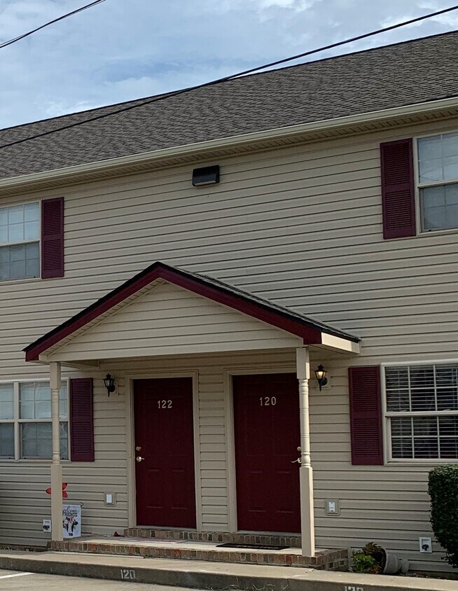 110 Mt Vernon Ln, Hurricane, WV 25526 Townhome Rentals in Hurricane