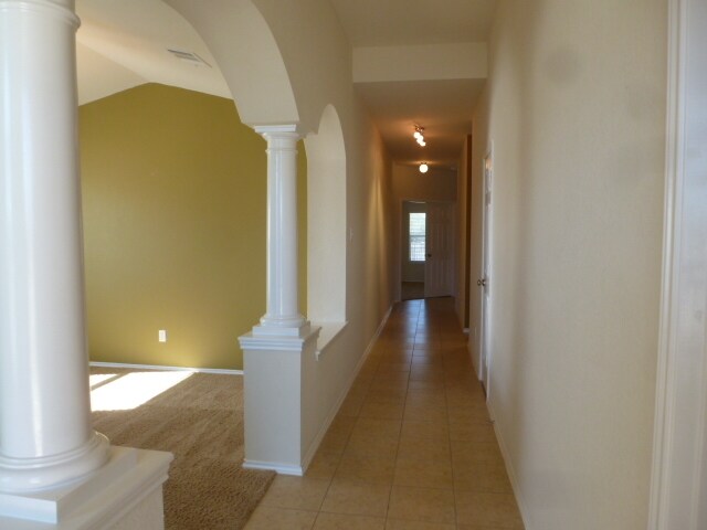 Foto del edificio - 4923 Birmingham Cir