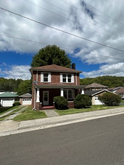 Foto del edificio - 328 Tazewell Ave