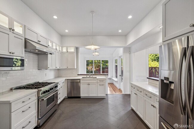 Foto del edificio - 282 Eureka St