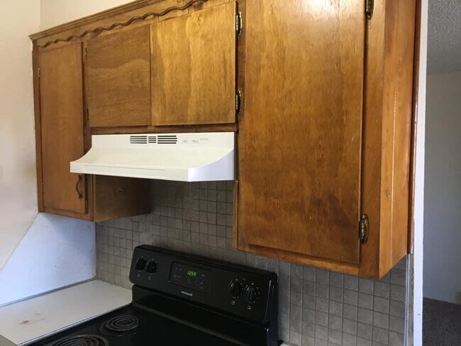 Foto del edificio - 6314 NW Oak Ave