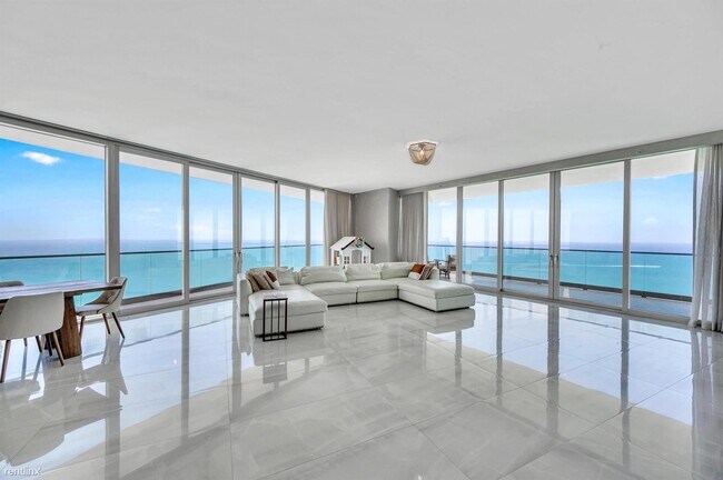 Building Photo - 4 br, 5.5 bath Condo - 18975 Collins Ave U...