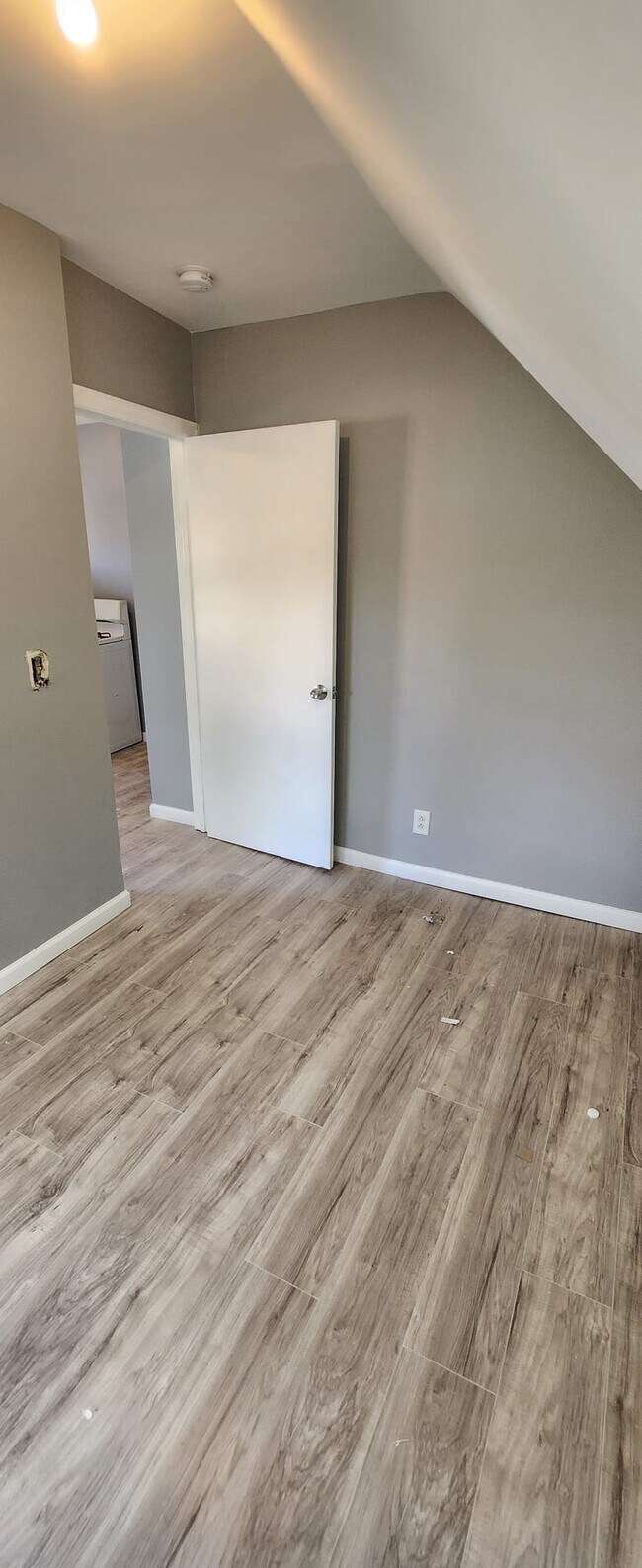 Foto del edificio - 117 N 6th St