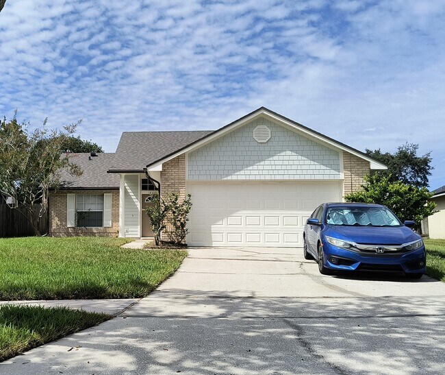 Foto del edificio - 1866 Blue Fox Ct