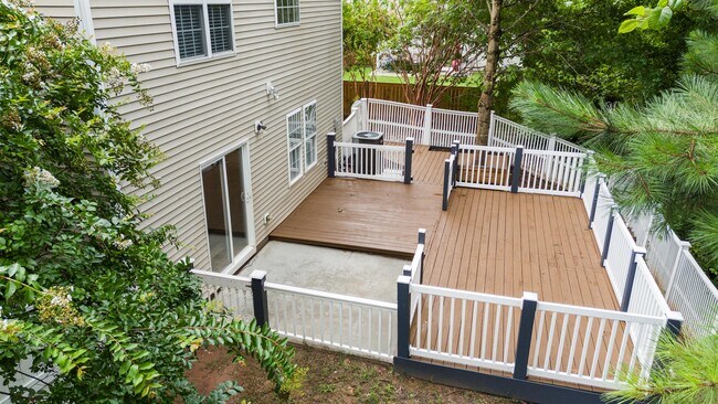 Foto del edificio - 5 Thorton Ct