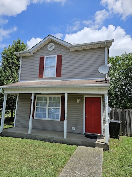 Photo - 2015 Bradyville Pike Unit House