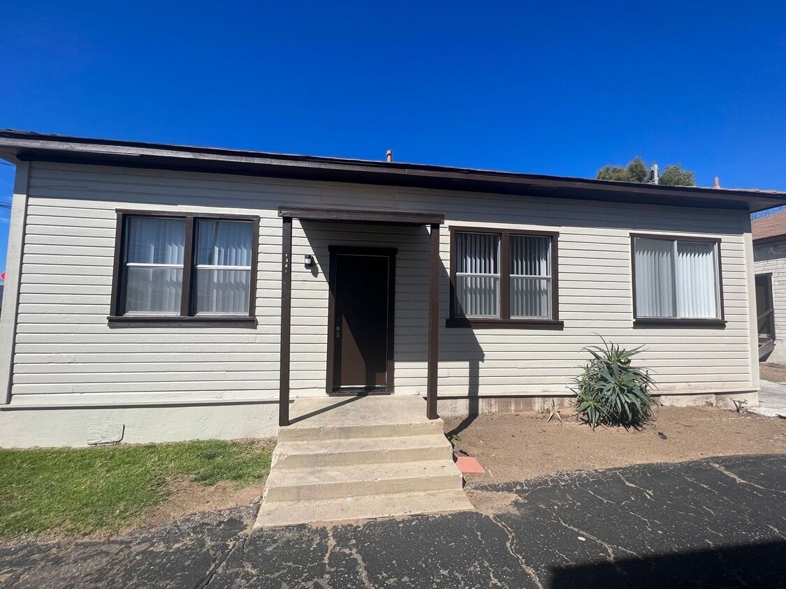 13611371 Paso Robles St Unit 1361, Oceano, CA 93445 Room for Rent in