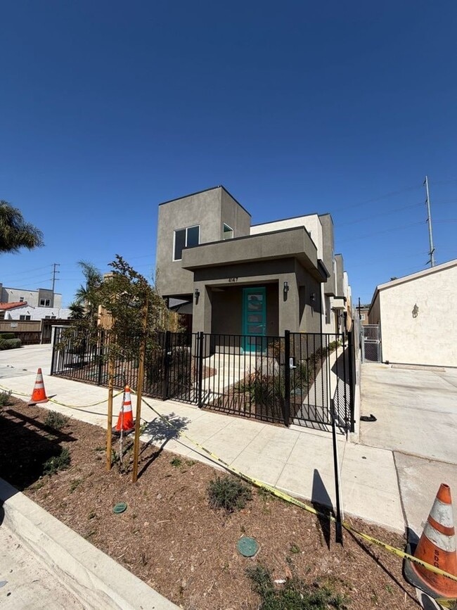 Building Photo - 4149 Utah St