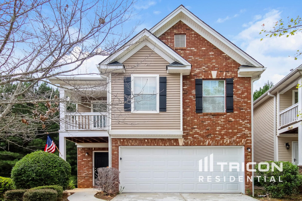 675 Lakes Circle Lithonia GA House Rental in Lithonia, GA