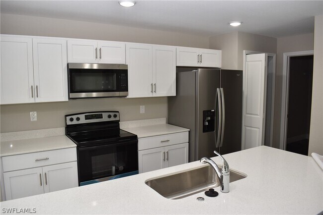 Building Photo - 2140 Yalta Terrace