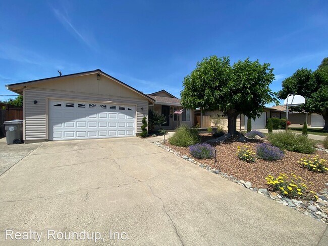 Building Photo - 3 br, 2 bath House - 4940 79th St