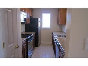 Building Photo - 309 Tondo Cir