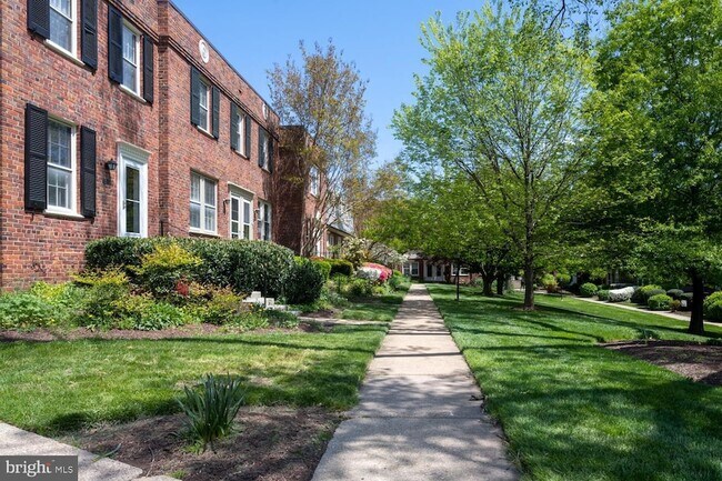 Foto del edificio - 1401 S Edgewood St