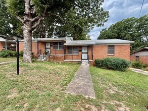 Building Photo - 316-318 Keightley Dr