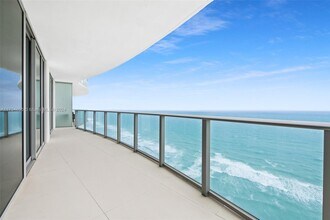 Building Photo - 4111 S Ocean Dr