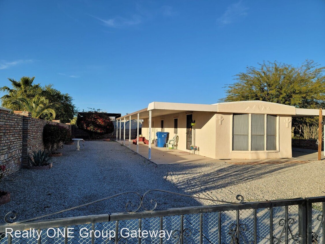 2 br, 1 bath House 13614 E 47th Ln House for Rent in Yuma, AZ