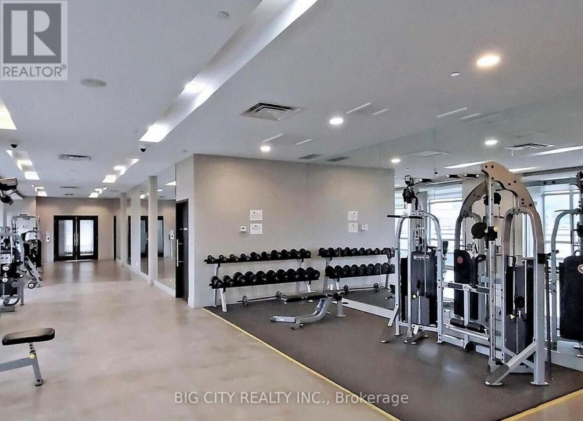 Photo du bâtiment - 2015 Sheppard Ave E